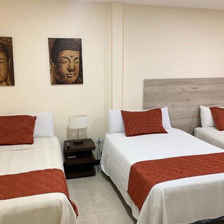 Hotel Las Mercedes Airport-Quito Tababela Extérieur photo