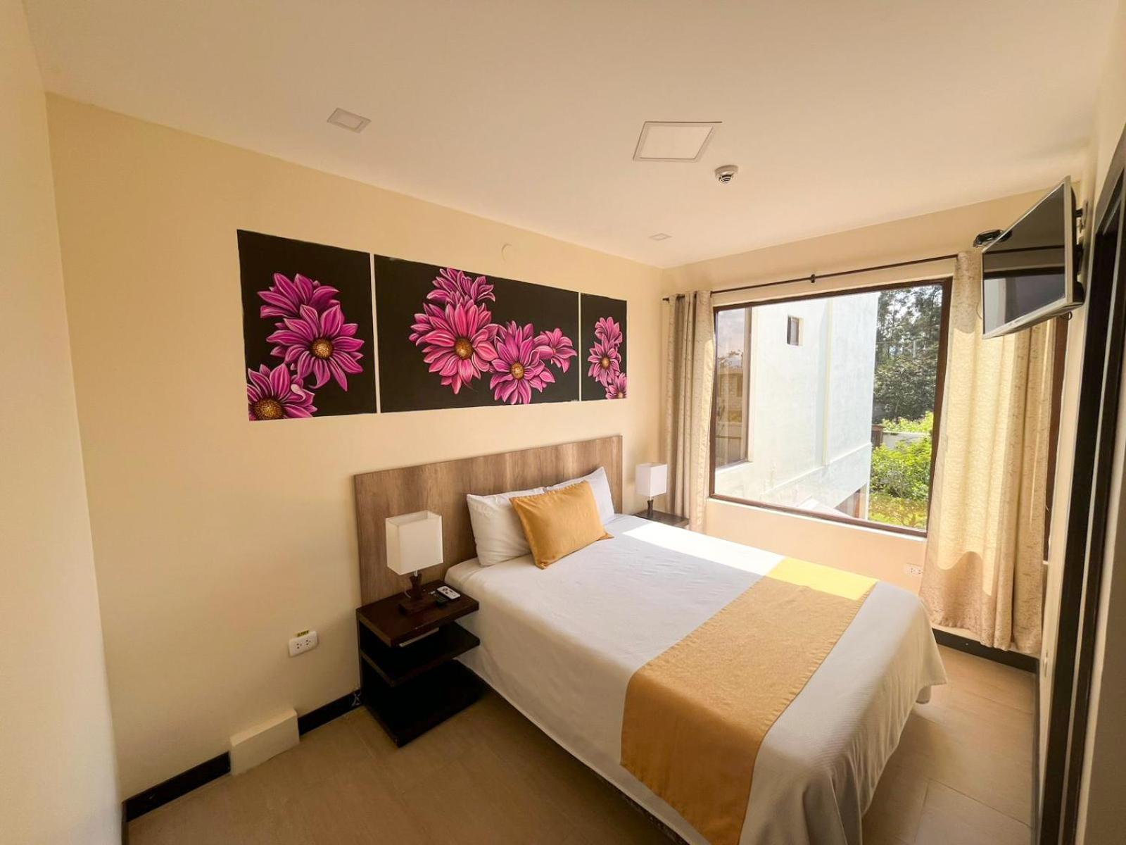 Hotel Las Mercedes Airport-Quito Tababela Extérieur photo